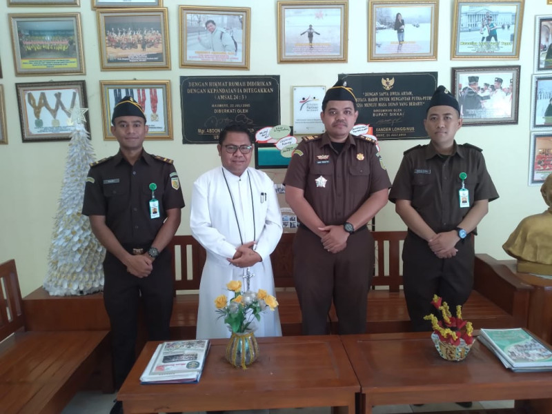 KEJAKSAAN GOES TO SMATER: STOP BULLYING